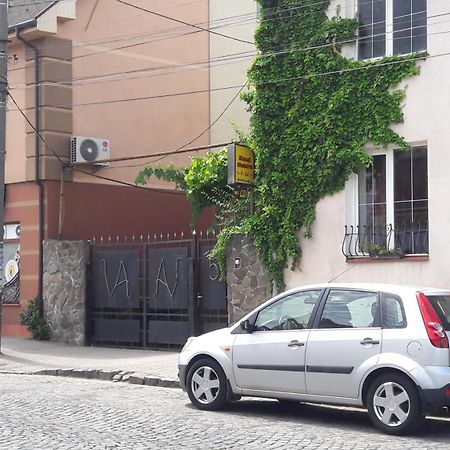 Vilni Kimnaty Hotel Mukatjevo Eksteriør billede